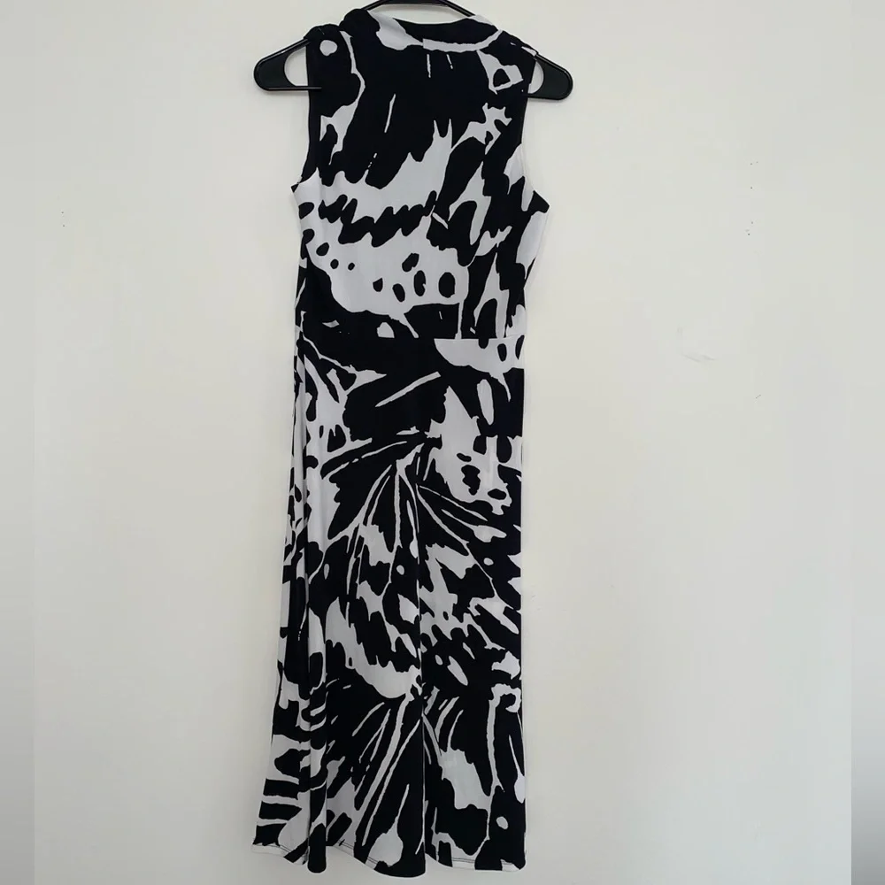 White House Black Market Dress - Picture 4 of 4